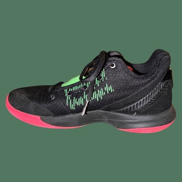 2019 NIKE KYRIE FLYTRAP 2 BLACK HYPER PINK SIZE 7.5 AO-4436-005 - Picture 6 of 7